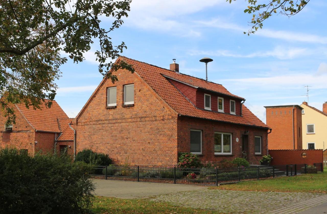 Am Storchennest Apartment Damnatz Екстериор снимка
